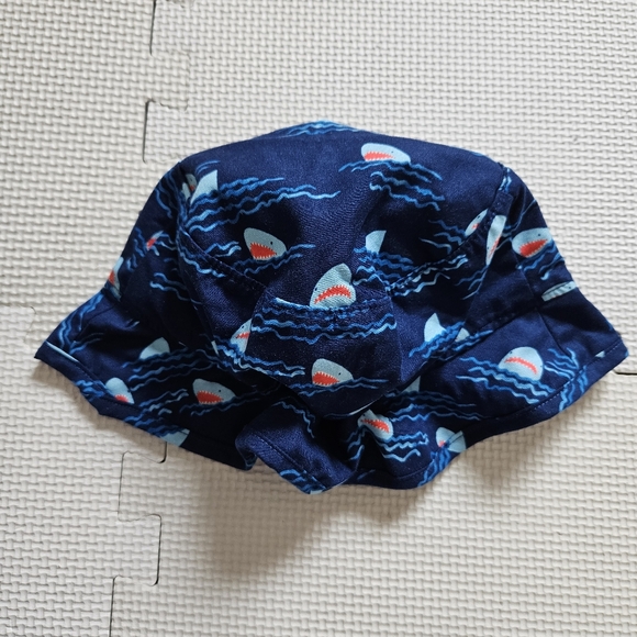 💥2for15💥 Toddler swim set shark 3T - Picture 7 of 16